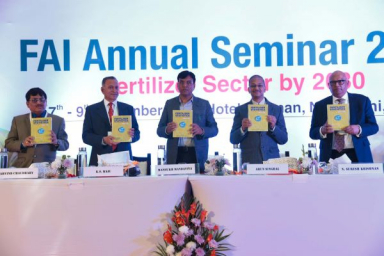 Govt. ensures fertilizers availability at affordable prices: Dr. Mandaviya