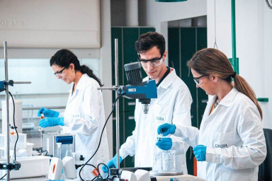 Croda join forces with Universities of Nottingham and York on sustainable polymers for liquid formulations