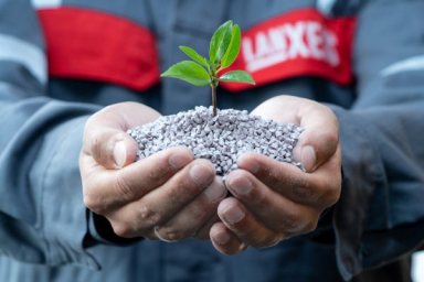 LANXESS offers even more sustainable plasticizer Mesamoll