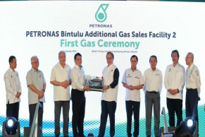 Petronas starts delivery of 160 MMscfd gas to SPSB's new methanol plant in Bintulu