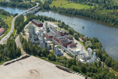 Solvay Peroxides to reduce its transportation carbon footprint