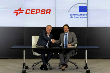 Cepsa and EIB sign €285 million loan agreement  to finance biofuels plant in Spain