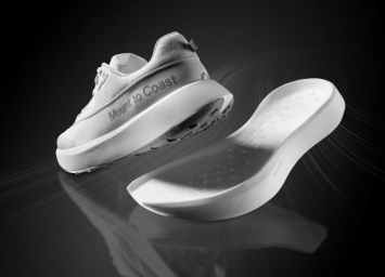 BASF introduces first running shoe midsole based on new biopolymer grade