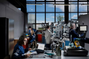 Syensqo and Microsoft sign MoU to advance digital innovation and sustainable materials development