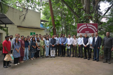 Renewable Energy Minister lauds the innovation of producing green hydrogen from bio-waste by IISc, Bengaluru