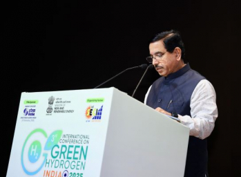 MNRE Minister Joshi announces Rs. 100 crore Call for Proposals for biomass-based hydrogen pilots