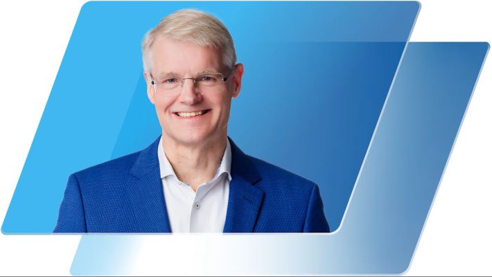 AkzoNobel CFO delays retirement to steer Axalta merger; incoming CFO appointment dropped