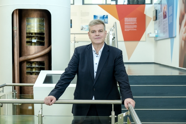 Messer names new CFO as Asian leadership reshuffle takes effect