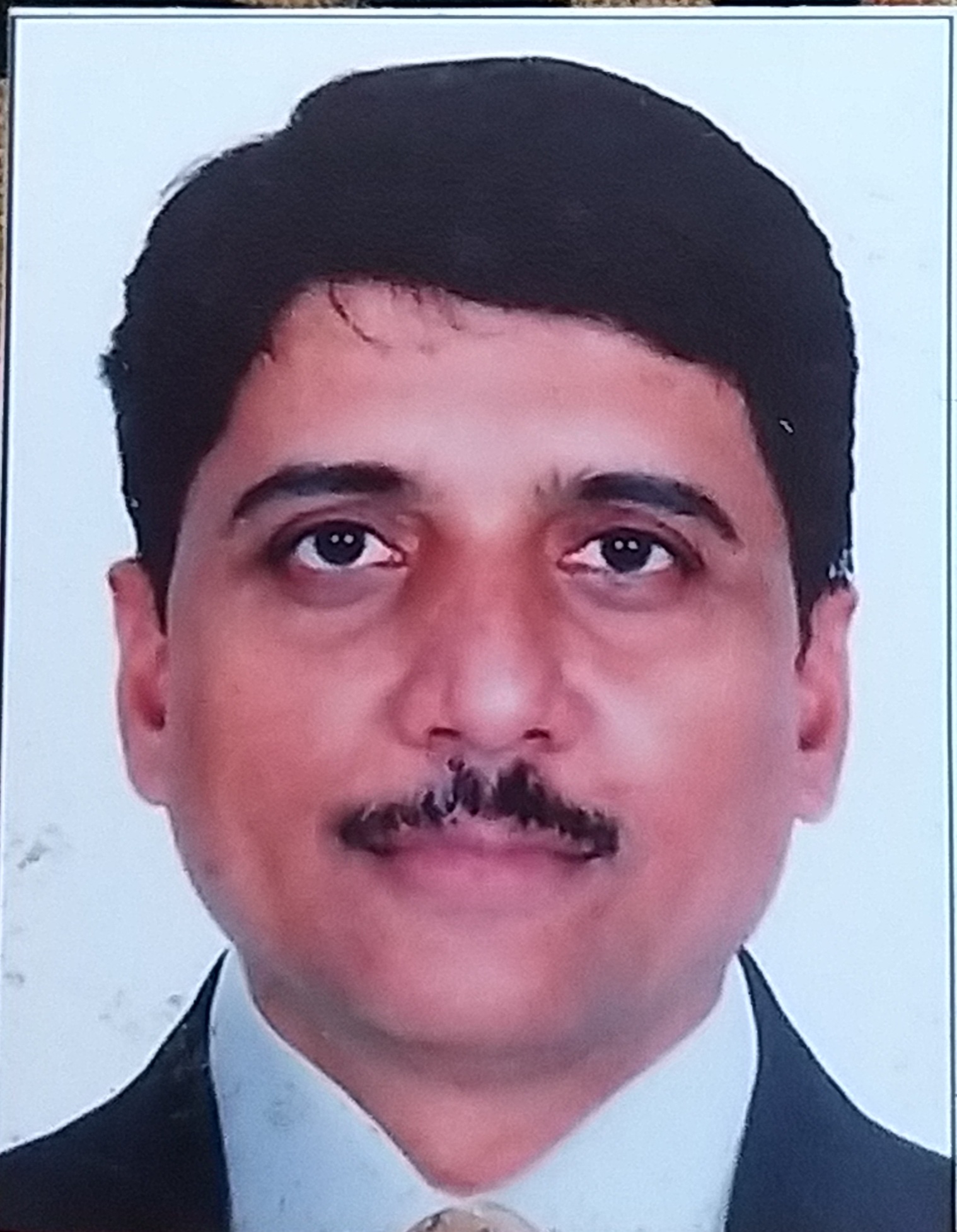 Paresh Sakhalkar  