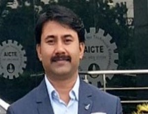 Mr. Kavishwar Kalambe